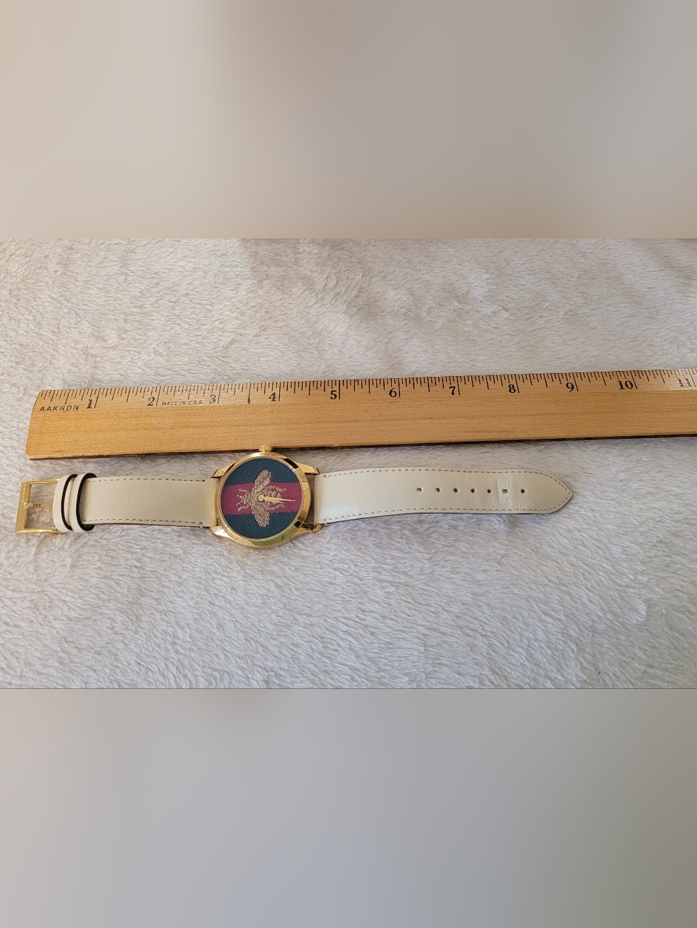 Gucci G- Timeless Bee Womens Watch - Picture 4 of 10